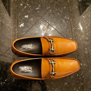 Salvatore Ferragamo Driver Tan Leather Loafers Sz 11